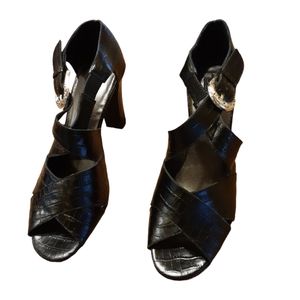 Brighton Vogue Heels Size 9